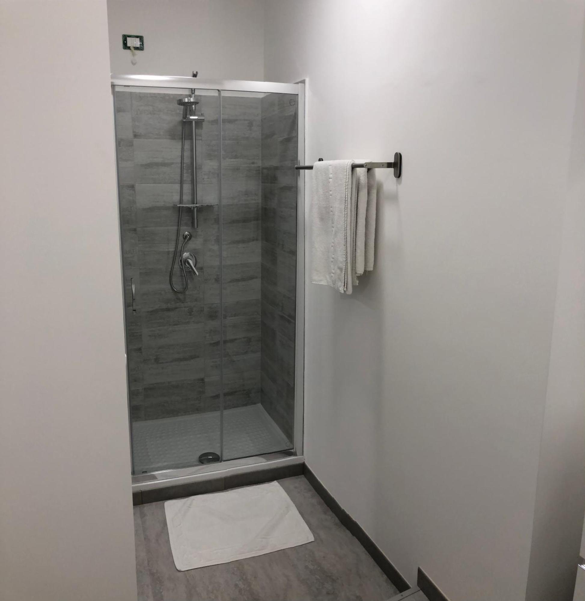 Attico Lady D Hotell Paola Exteriör bild